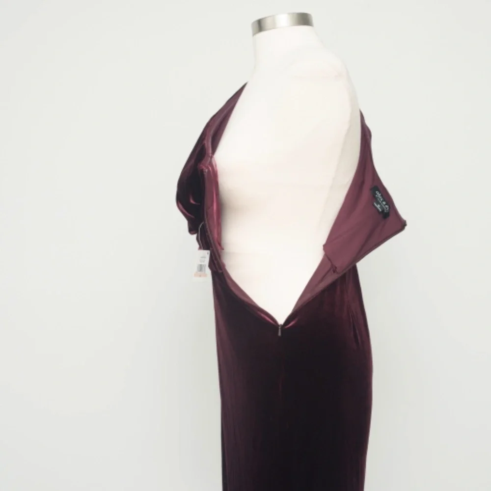 Alex &‎ Eve. One shoulder sheath dress.